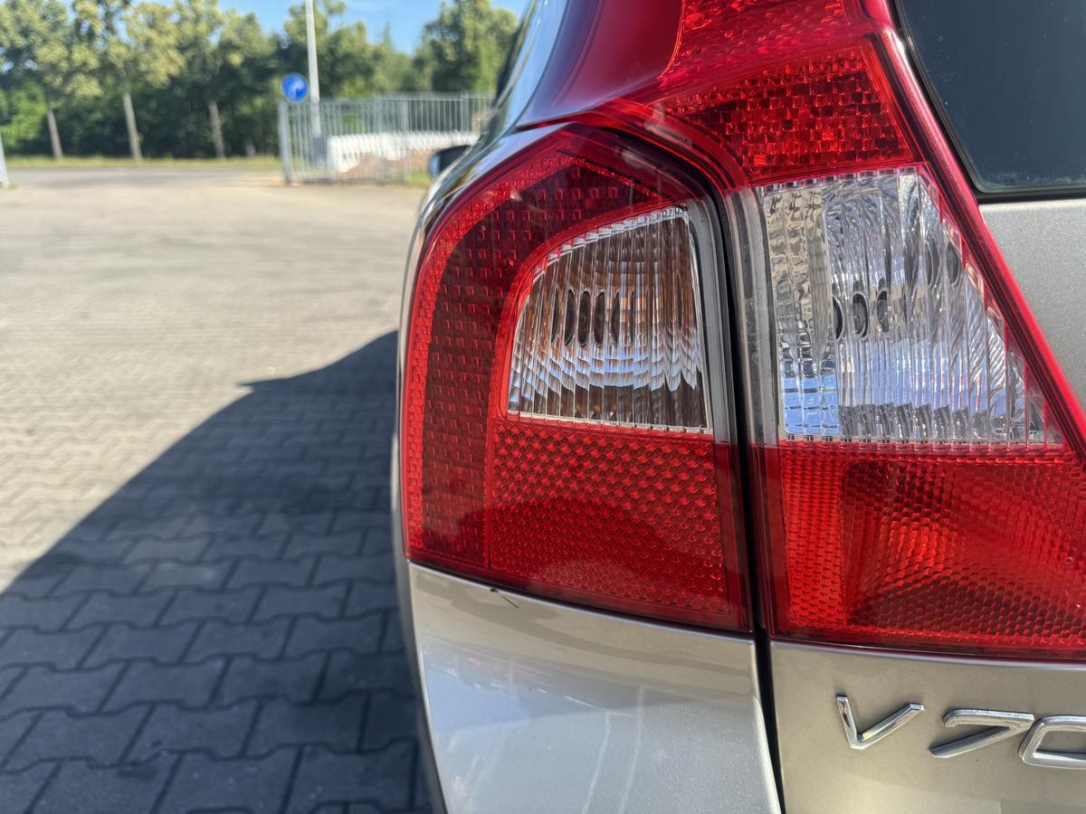 Volvo V70 3 original R&uuml;cklicht R&uuml;ckleuchte Schlussleuchte links au&szlig;en Bj.2009